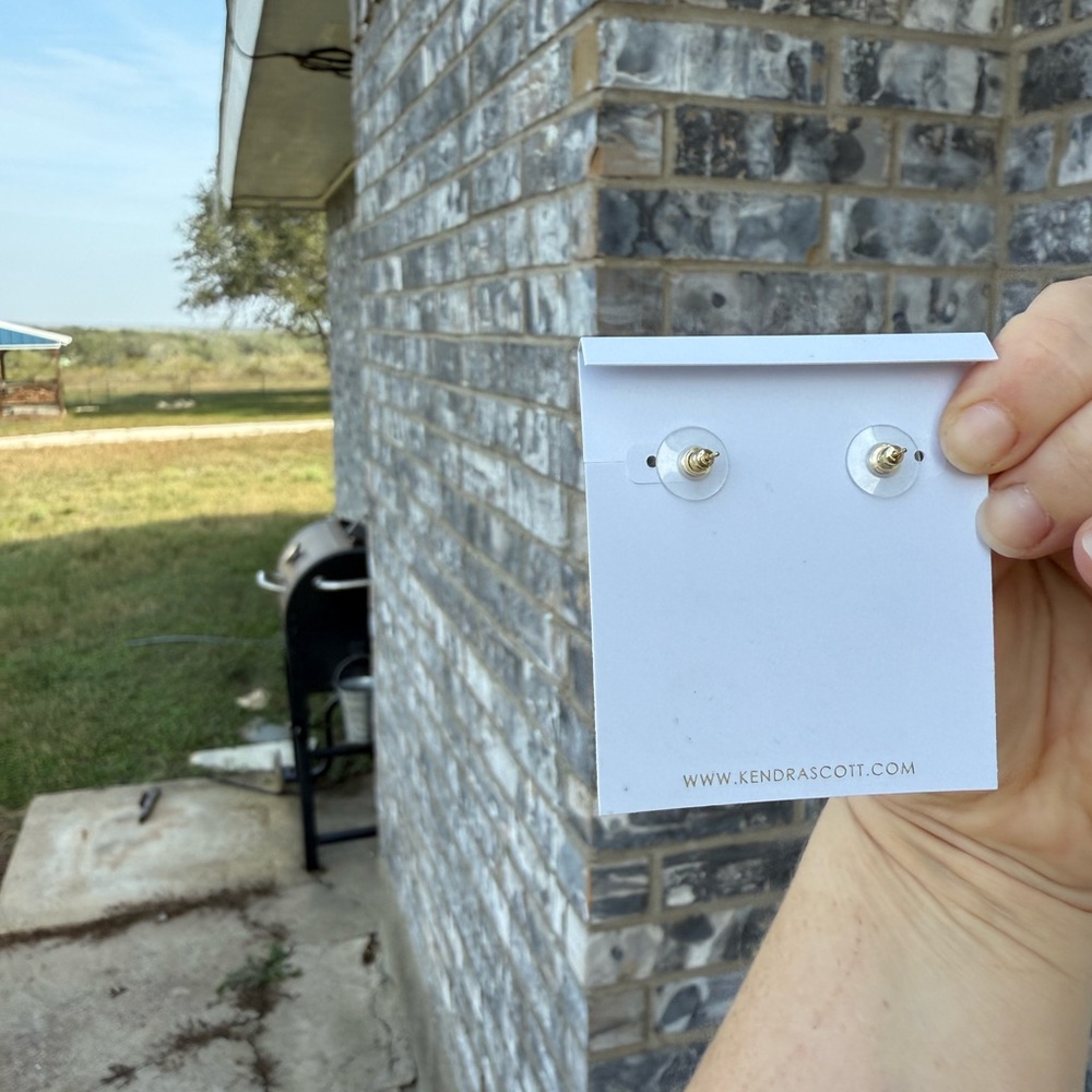 Kendra Scott Gold and Sage Earrings - Picture 10 of 11